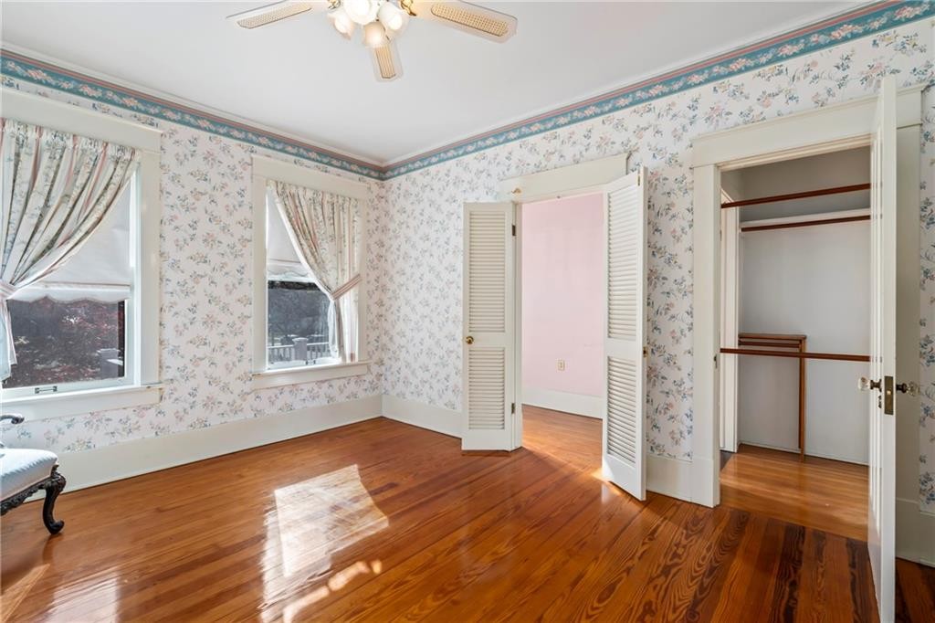 Siloam Springs, Arkansas, 72761, United States, 5 Bedrooms Bedrooms, ,3 BathroomsBathrooms,Residential,For Sale,1984286