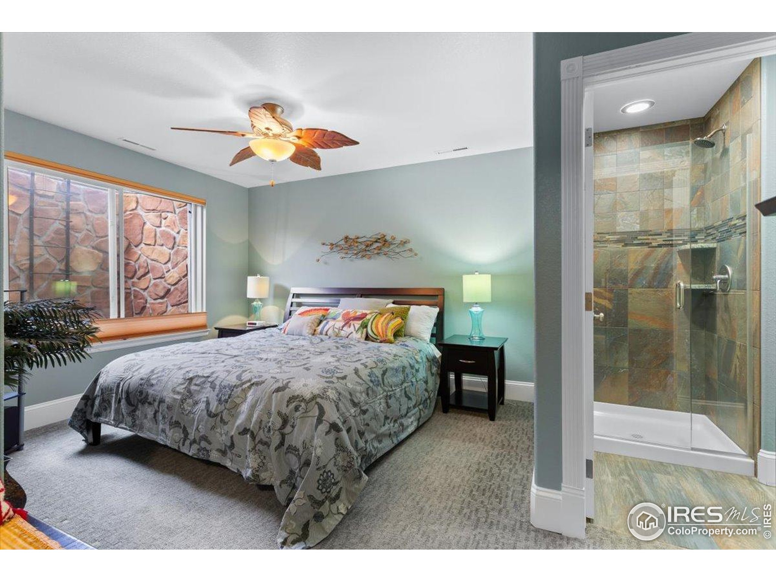Longmont, Colorado, 80503, United States, 4 Bedrooms Bedrooms, ,3 BathroomsBathrooms,Residential,For Sale,1910378