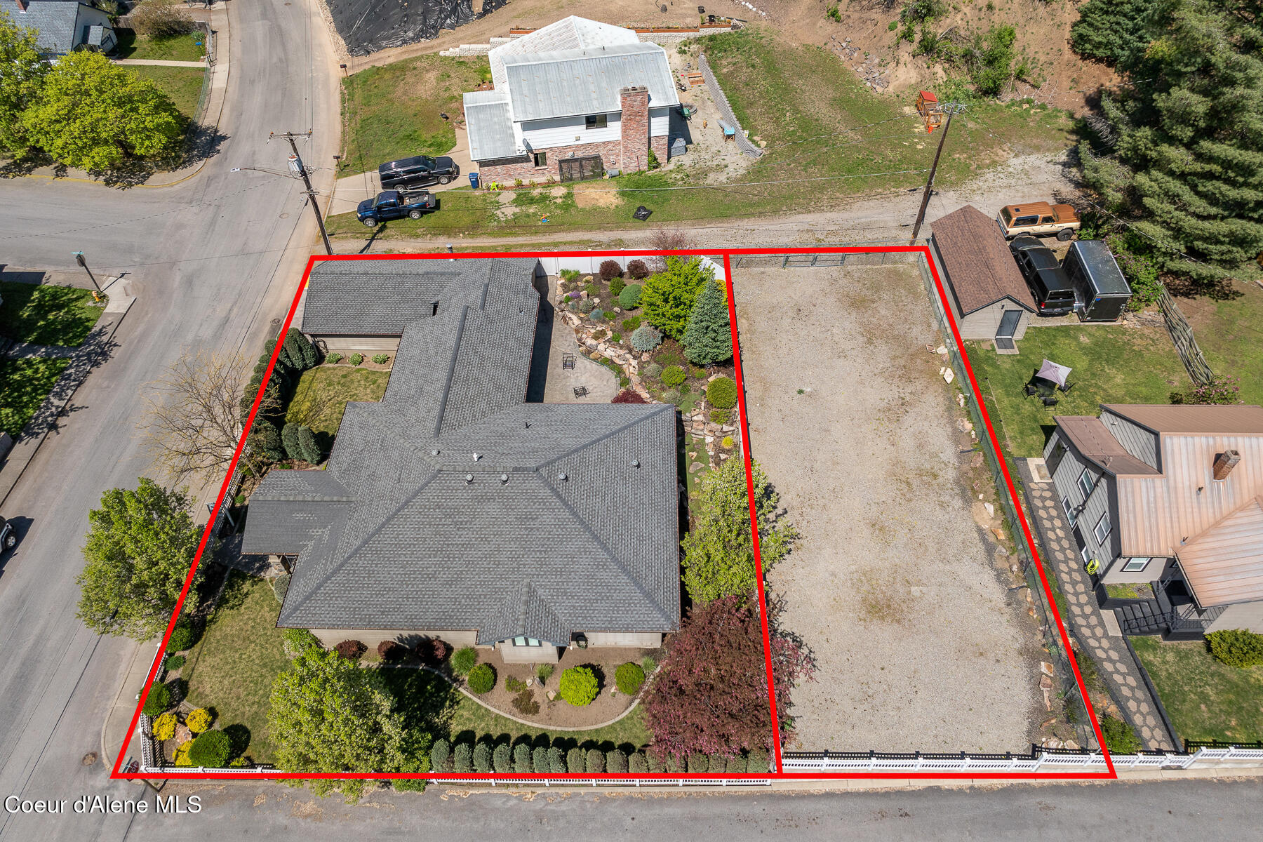 Kellogg, Idaho, 83837, United States, 3 Bedrooms Bedrooms, ,3 BathroomsBathrooms,Residential,For Sale,1915228