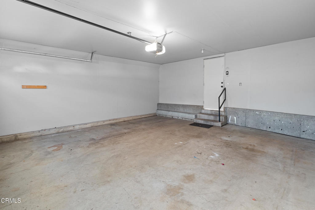 Ventura, California, 93004, United States, 2 Bedrooms Bedrooms, ,2 BathroomsBathrooms,Residential,For Sale,1934280