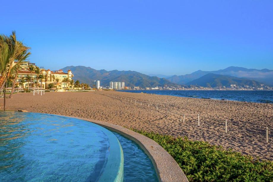 Paseo de la Marina, Puerto Vallarta, Jalisco, 48335, Mexico, 3 Bedrooms Bedrooms, ,3 BathroomsBathrooms,Residential,For Sale,Paseo de la Marina,1620972