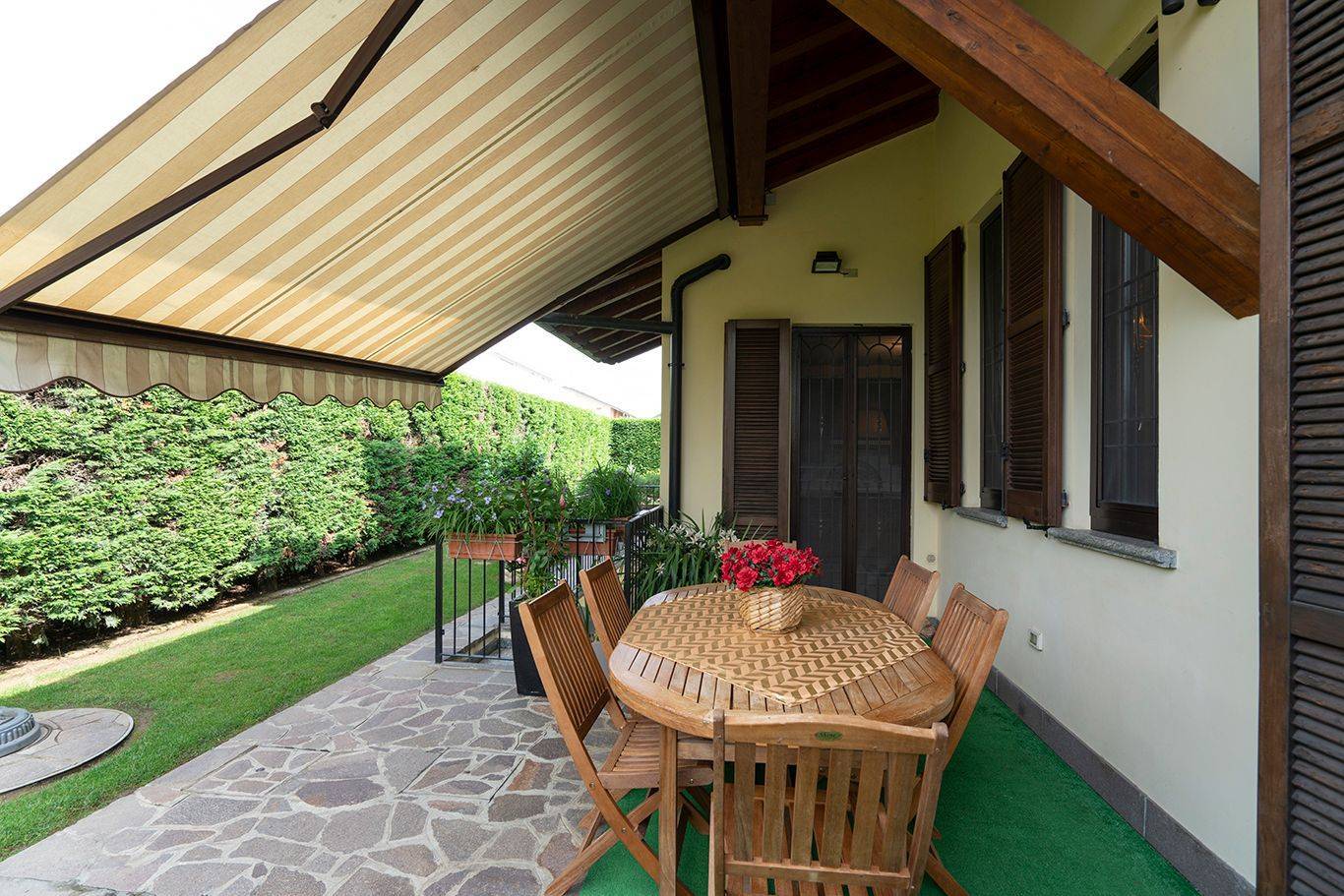 Usmate Velate, Monza e Brianza, 20040, IT, 3 Bedrooms Bedrooms, ,4 BathroomsBathrooms,Residential,For Sale,1838025