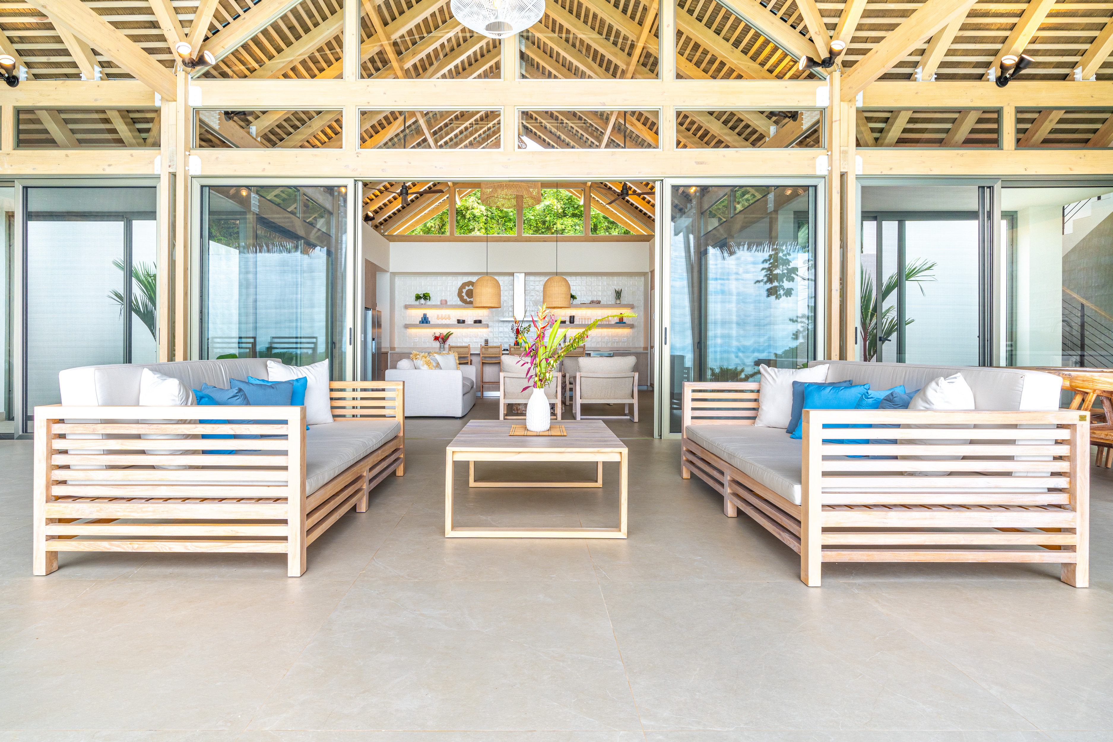 Dominical, Puntarenas, 60504, CR, 7 Bedrooms Bedrooms, ,7 BathroomsBathrooms,Residential,For Sale,1997378