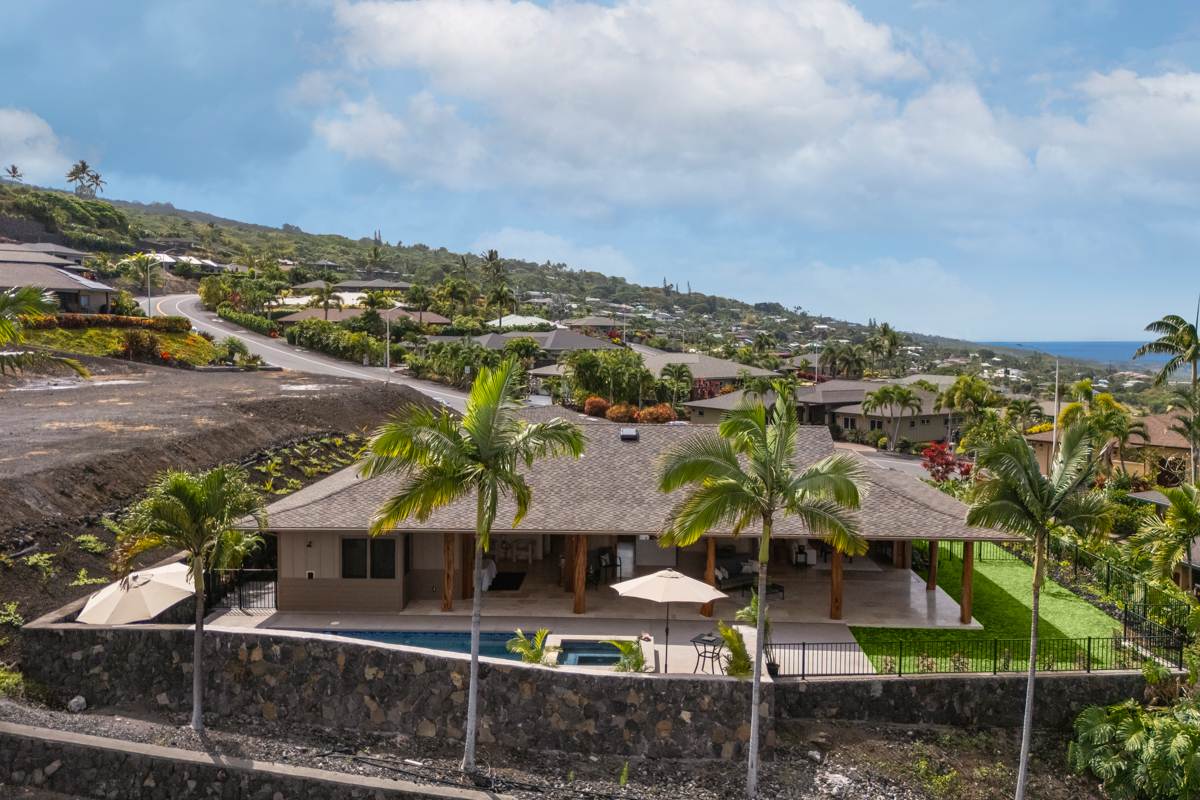 Kailua-Kona, Hawaii, 96740, United States, 4 Bedrooms Bedrooms, ,5 BathroomsBathrooms,Residential,For Sale,2000601