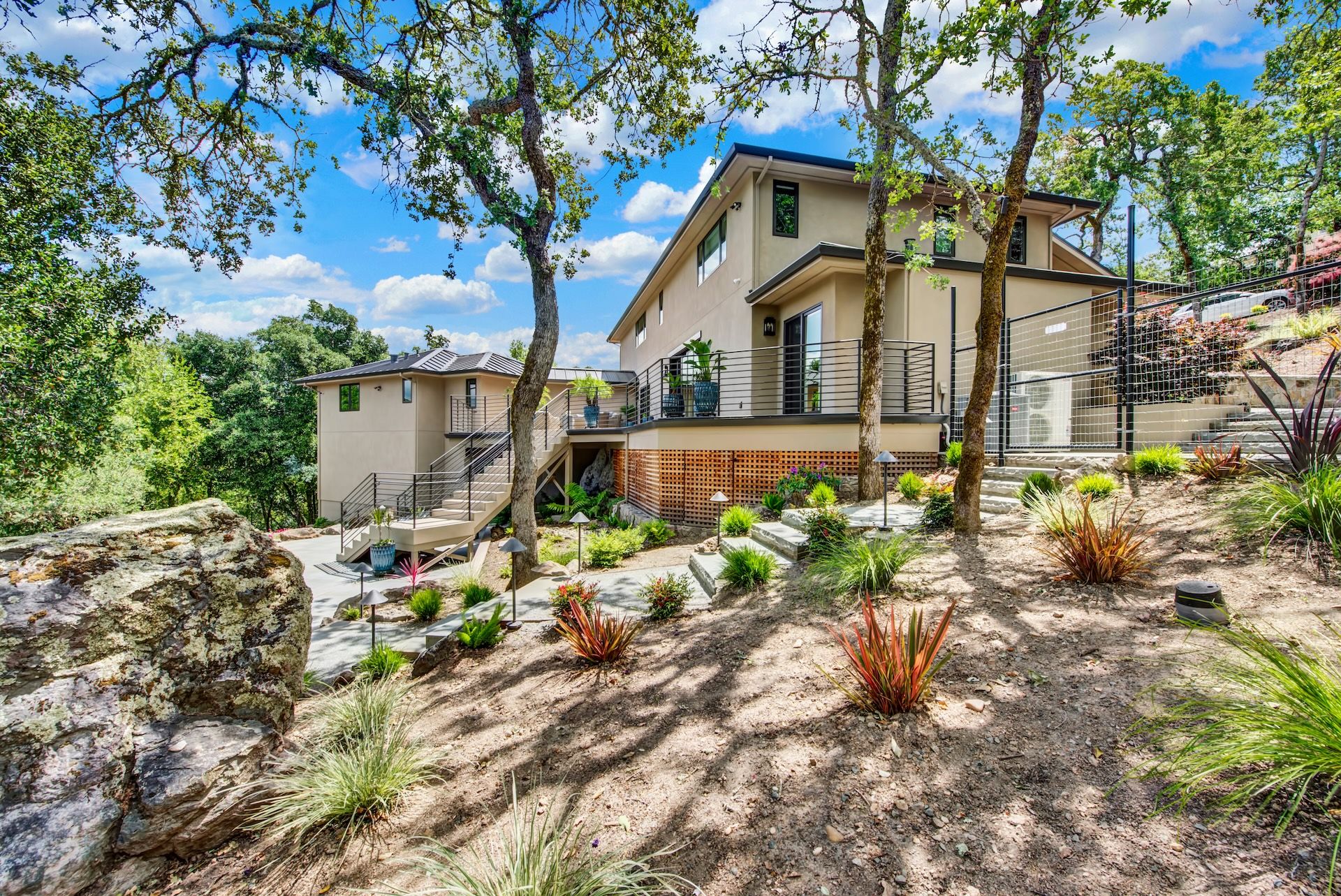 Gated Hagen Oaks Estates Residence - 物件實景
