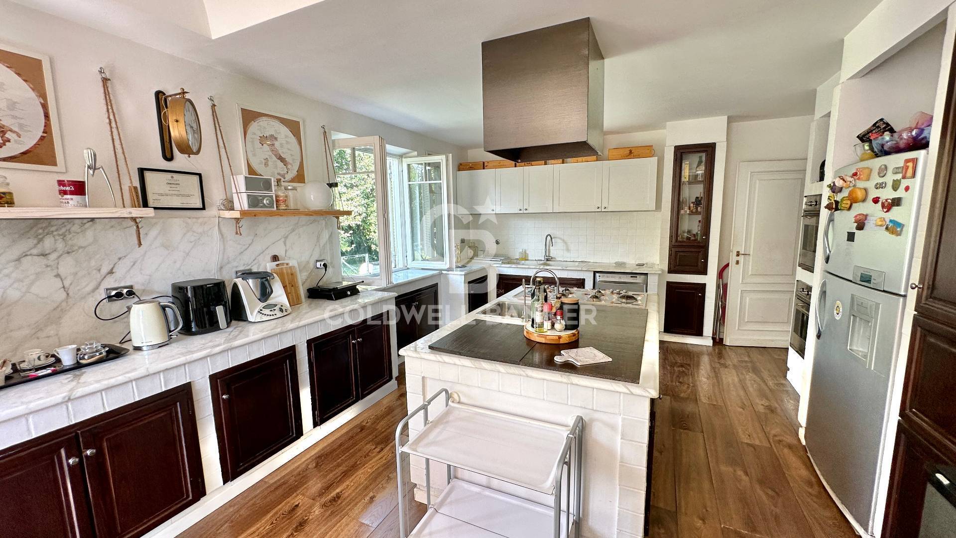 Largo Dell' Olgiata, Roma, Roma, 00100, IT, 7 Bedrooms Bedrooms, ,7 BathroomsBathrooms,Residential,For Sale,Largo Dell' Olgiata,1397569