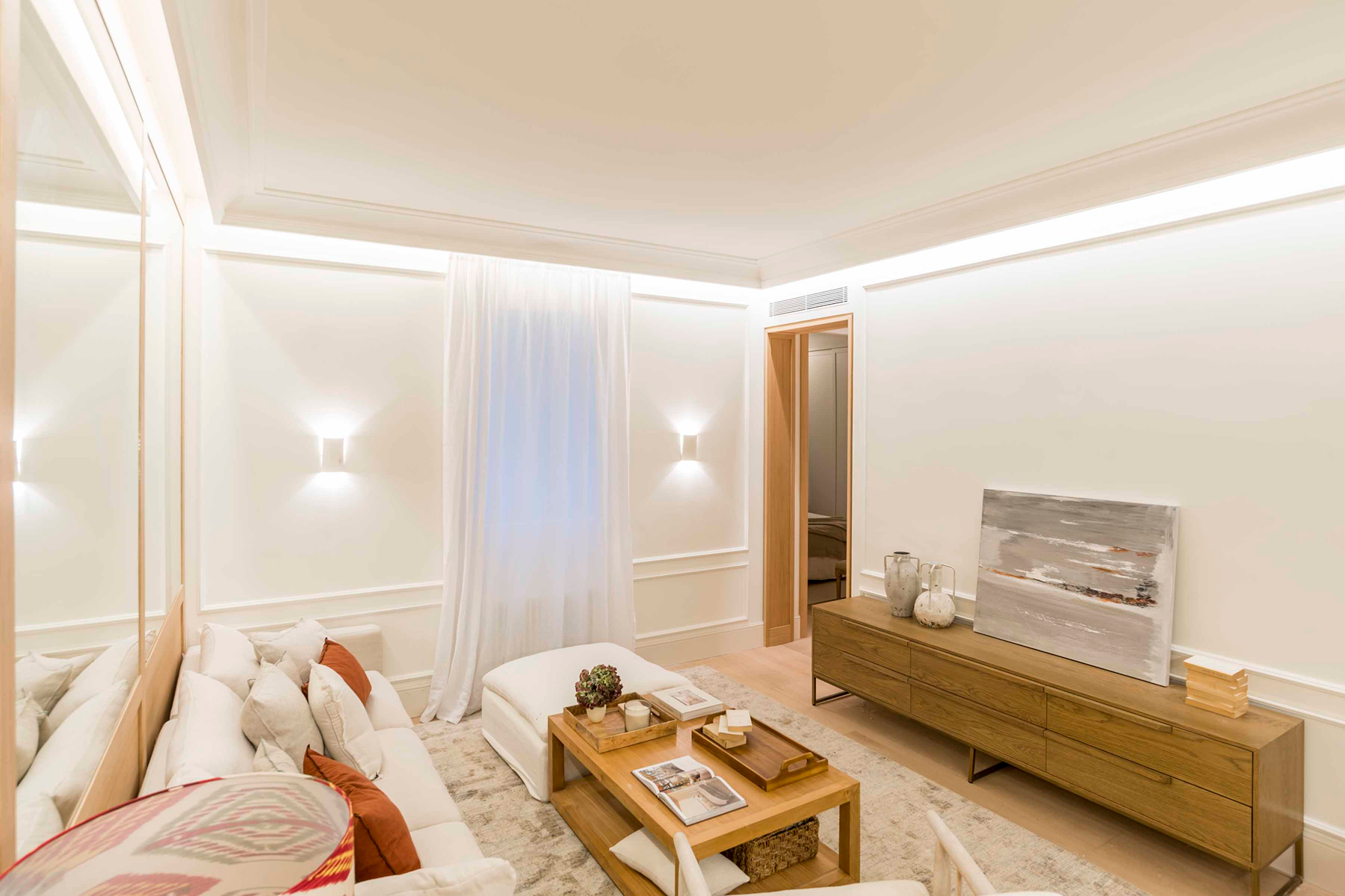  Foot on the ground in the Salamanca neighborhood. - 物件實景