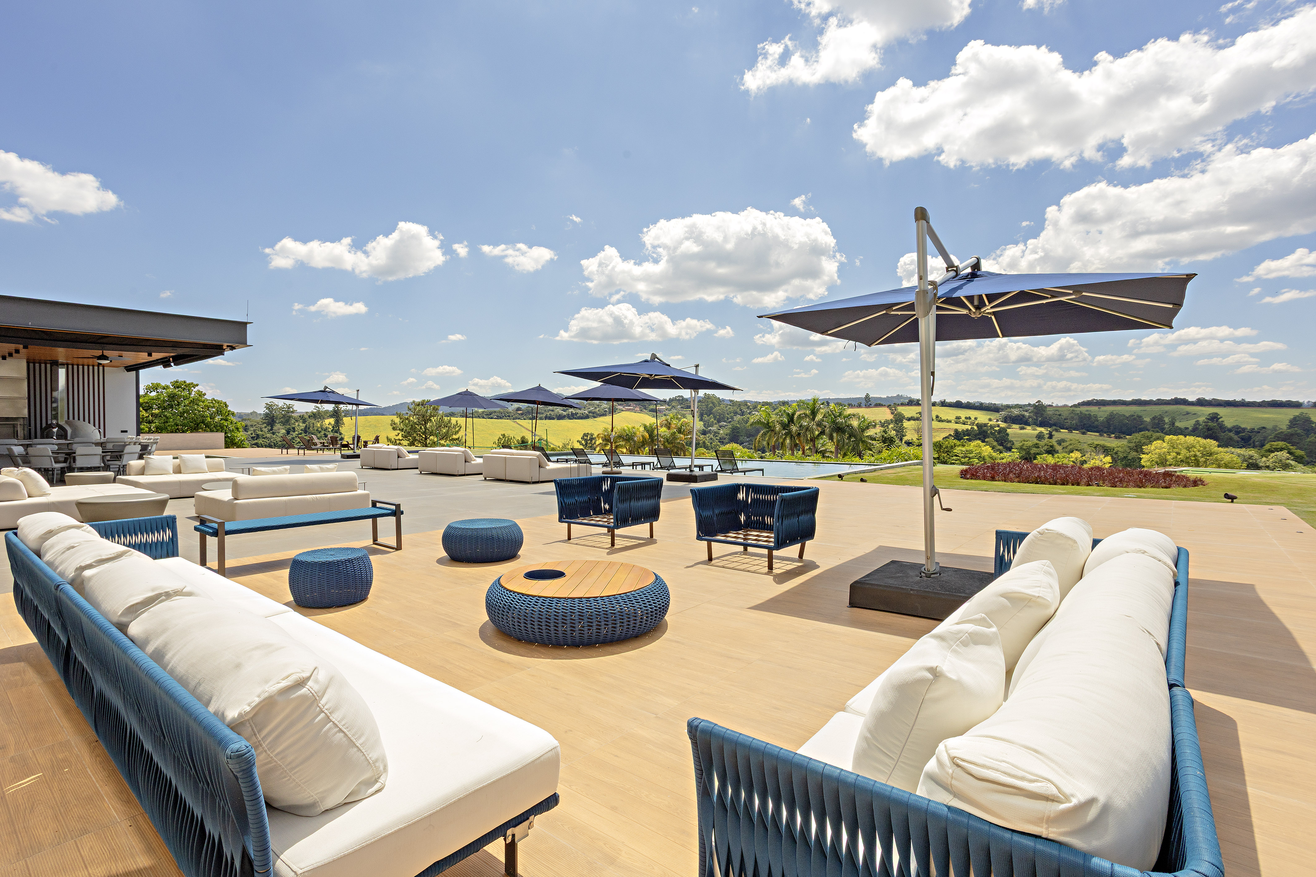  Olegário de Sá-designed residence in a privileged setting at Quinta da Baroneza - 物件實景