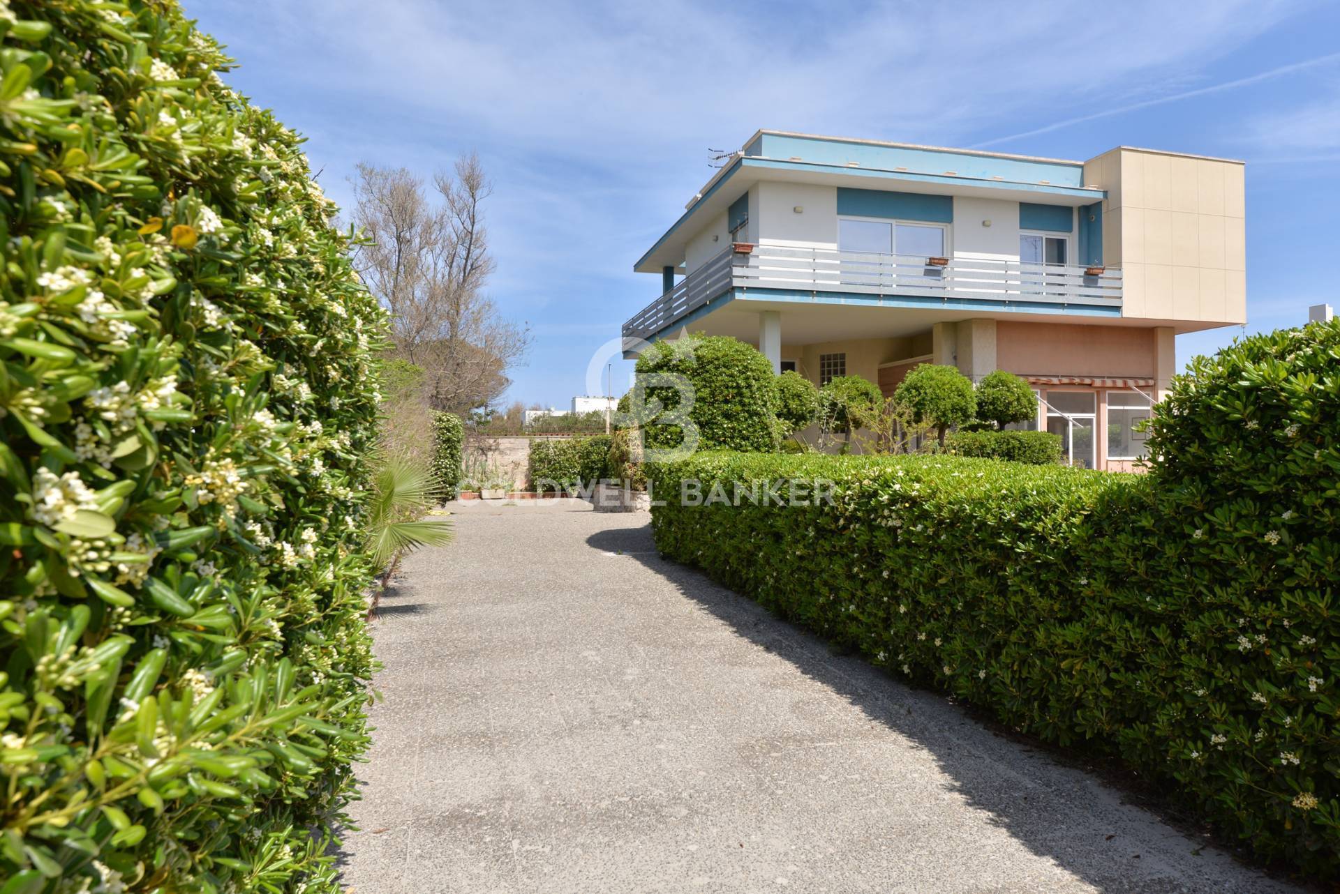 Lecce, Lecce, 73100, IT, 5 Bedrooms Bedrooms, ,3 BathroomsBathrooms,Residential,For Sale,1877519