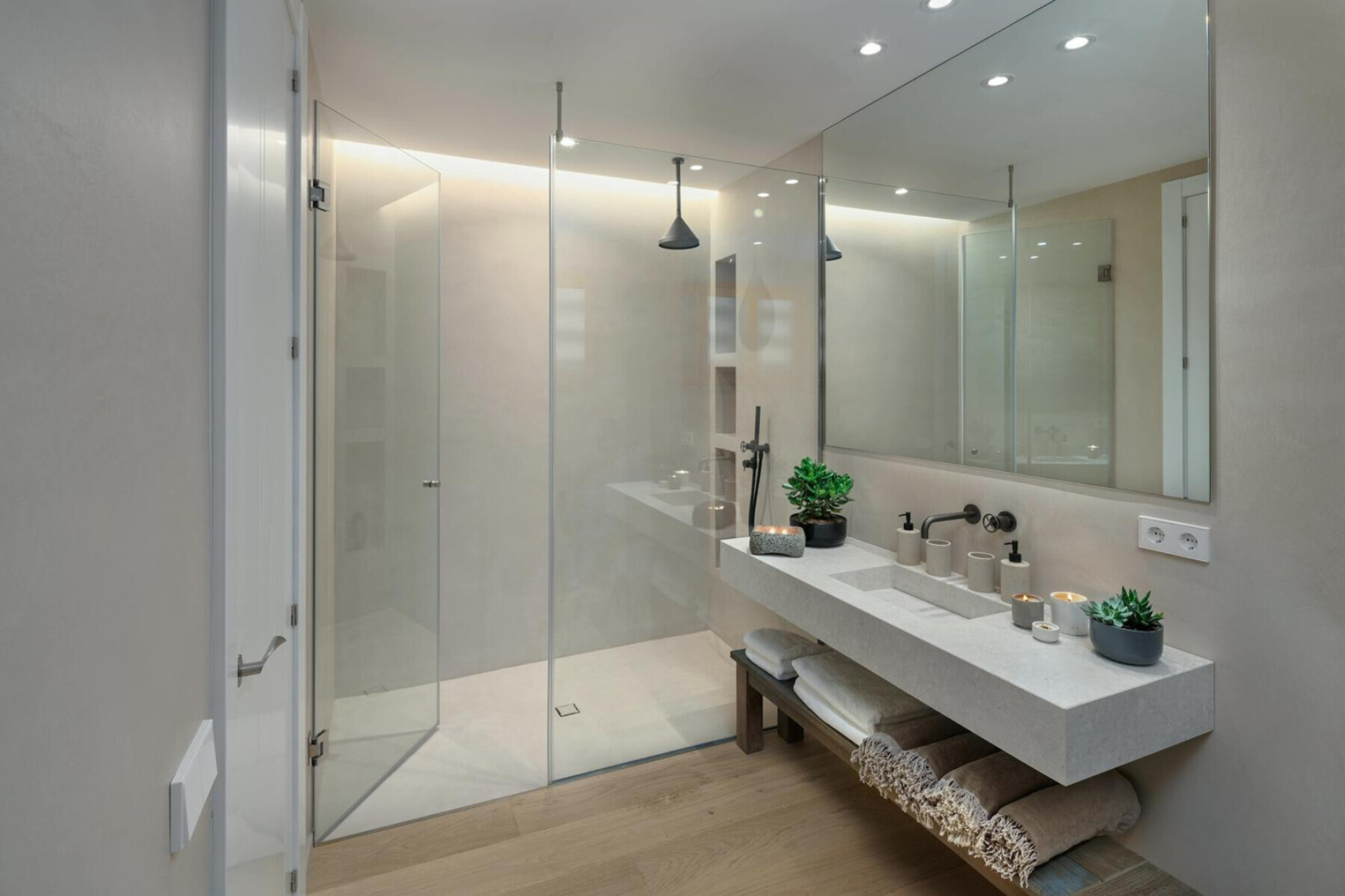  Iconic Coderch jewel with ocean views and golf course privacy - 物件實景