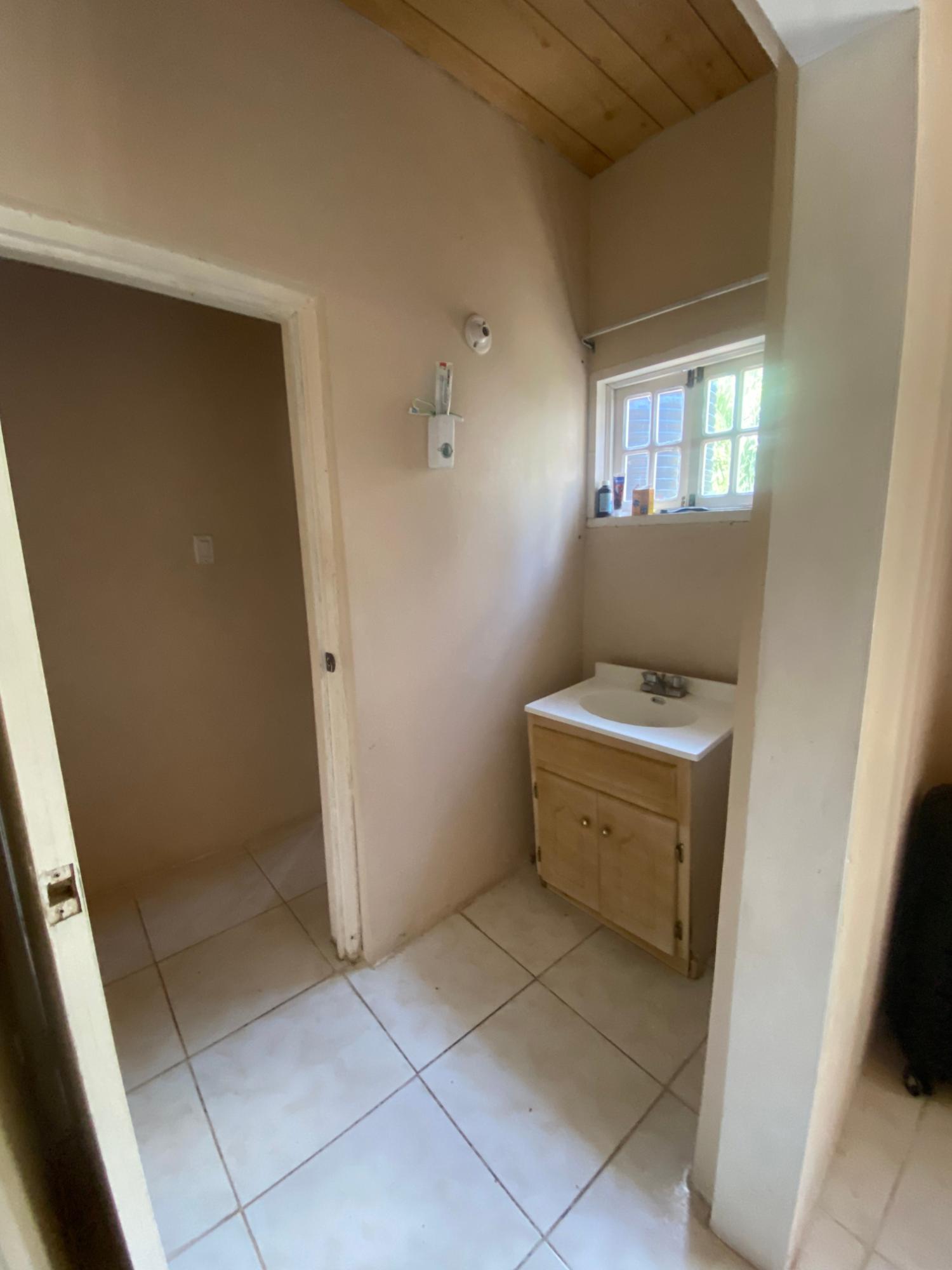 Kingston & St. Andrew, JM, 5 Bedrooms Bedrooms, ,4 BathroomsBathrooms,Residential,For Sale,1838400