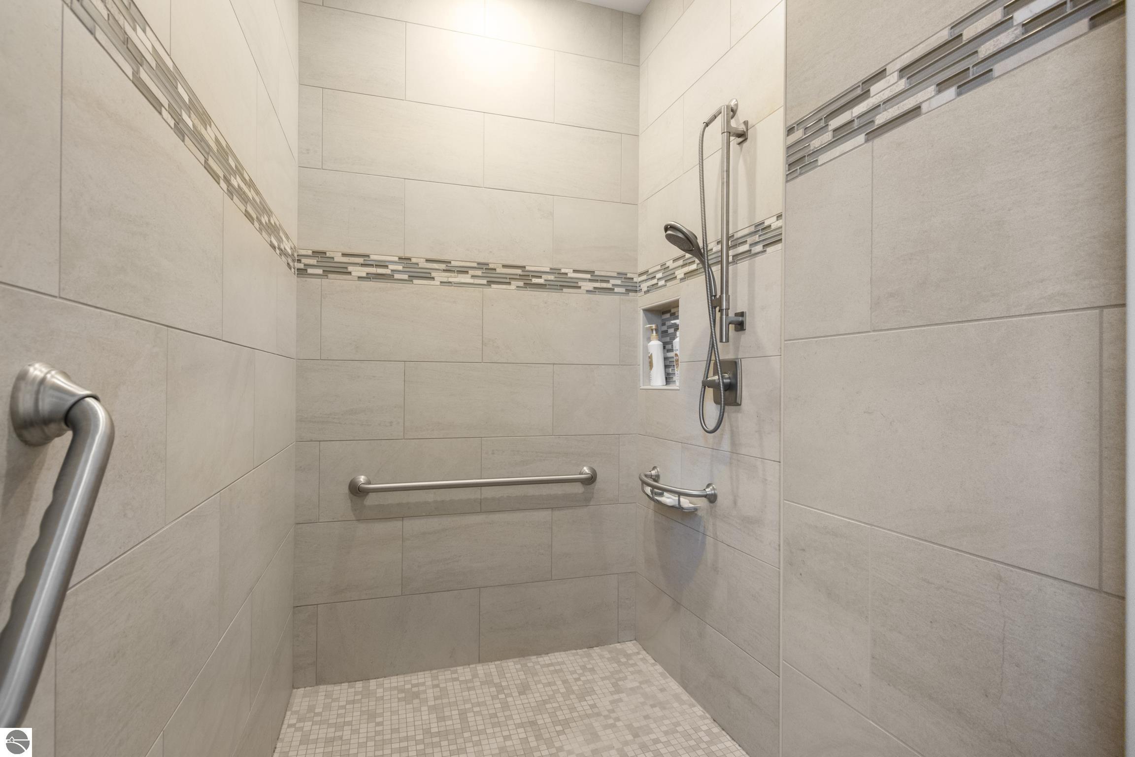 Suttons Bay, Michigan, 49682, United States, 4 Bedrooms Bedrooms, ,3 BathroomsBathrooms,Residential,For Sale,1987894