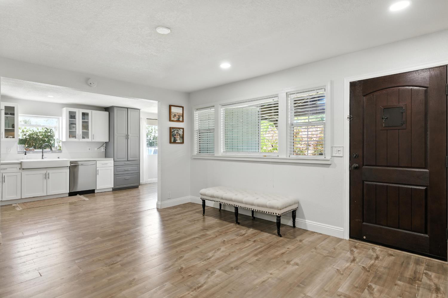 Fair Oaks, California, 95628, United States, 3 Bedrooms Bedrooms, ,2 BathroomsBathrooms,Residential,For Sale,1891420