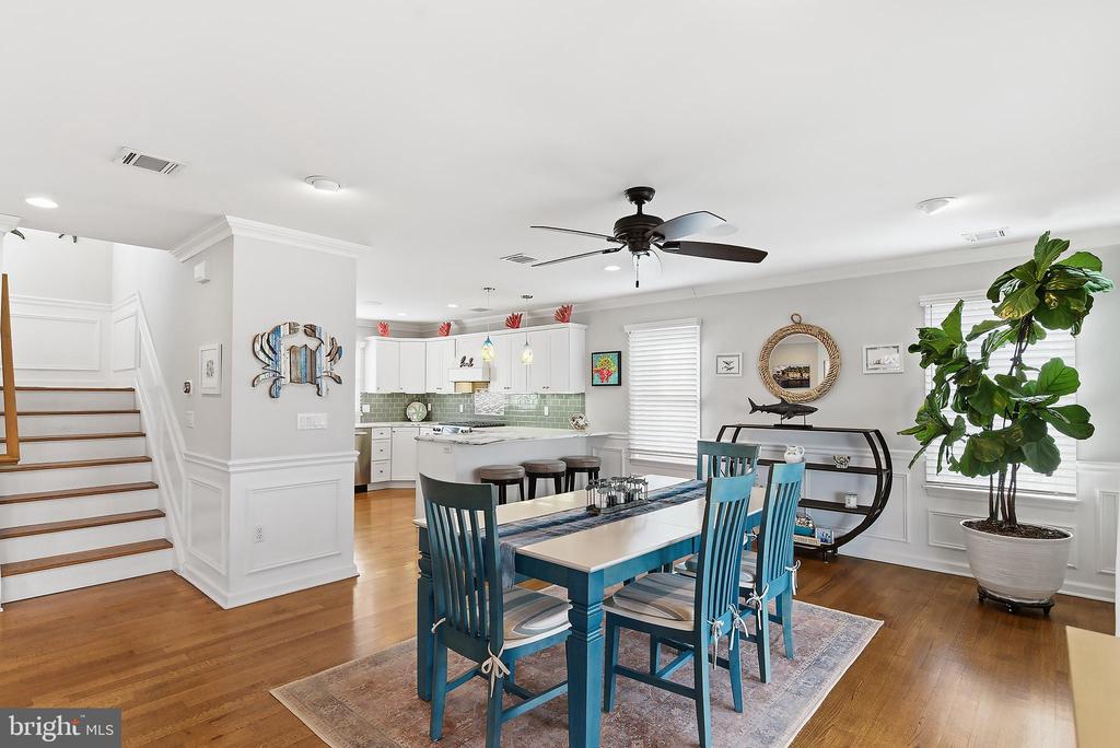 Manahawkin, New Jersey, 08050, United States, 4 Bedrooms Bedrooms, ,3 BathroomsBathrooms,Residential,For Sale,2005784