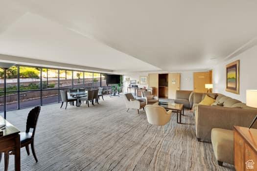 Salt Lake City, Utah, 84102, United States, 2 Bedrooms Bedrooms, ,2 BathroomsBathrooms,Residential,For Sale,1974232