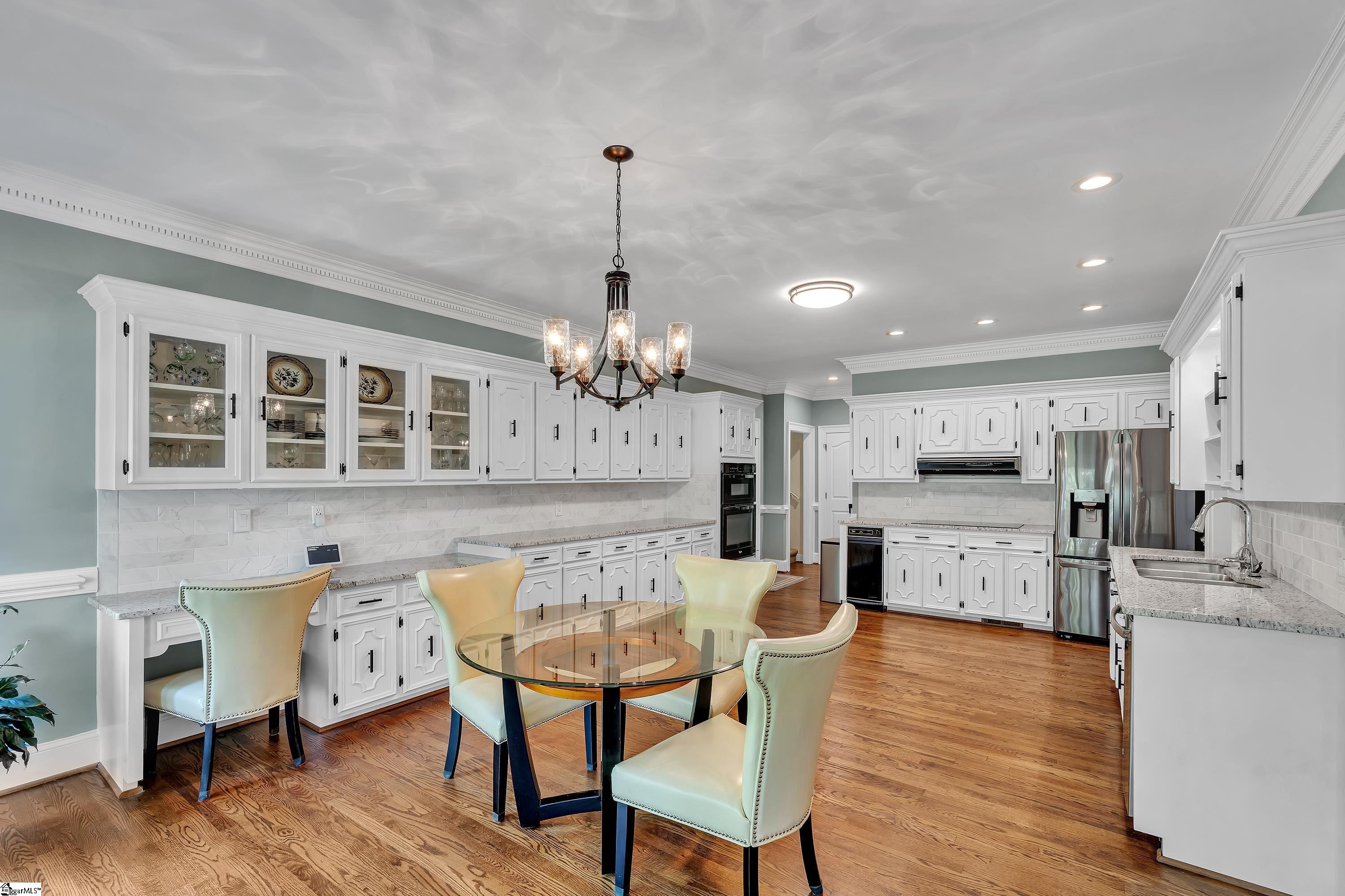 Spartanburg, South Carolina, 29306, United States, 5 Bedrooms Bedrooms, ,7 BathroomsBathrooms,Residential,For Sale,1873976