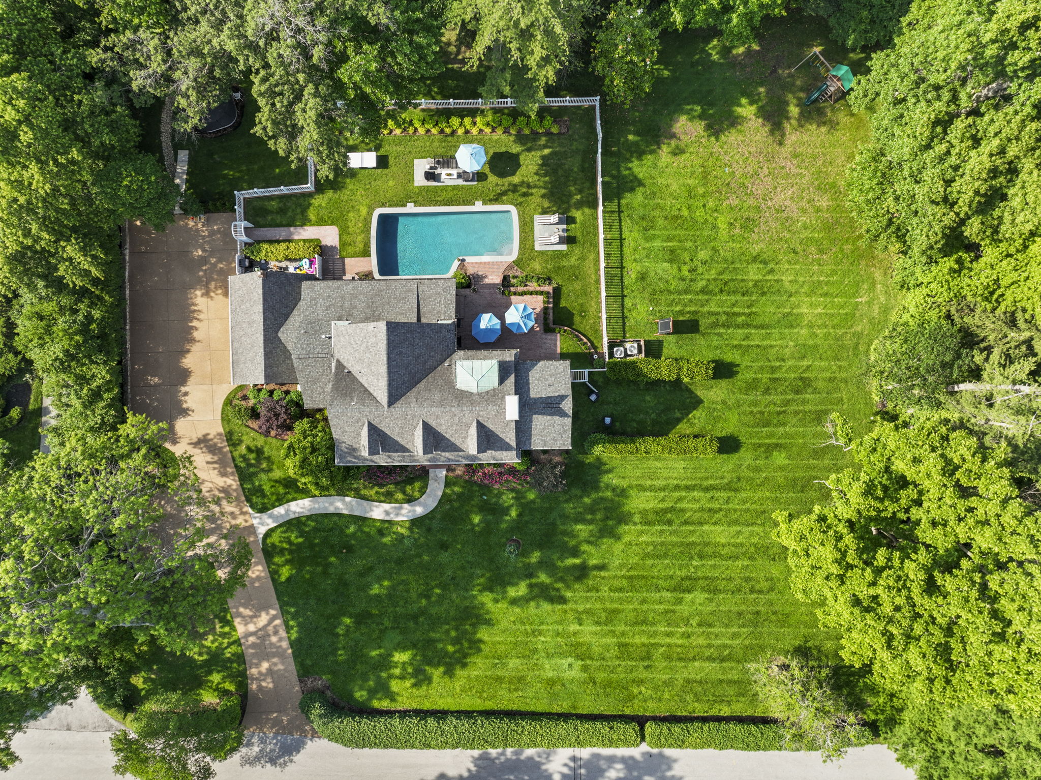  Exquisite Luxury Living in the Heart of Ladue - 物件實景