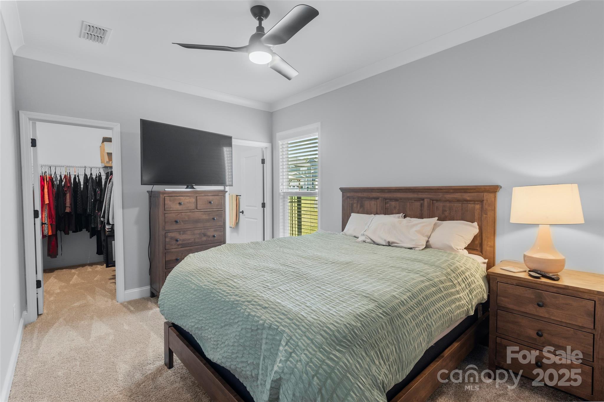 Charlotte, North Carolina, 28278, United States, 5 Bedrooms Bedrooms, ,5 BathroomsBathrooms,Residential,For Sale,1866050