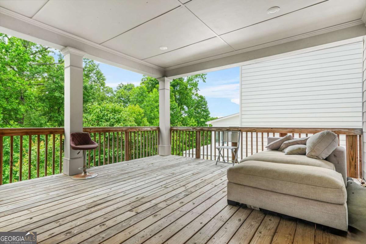 Cumming, Georgia, 30041, United States, 5 Bedrooms Bedrooms, ,4 BathroomsBathrooms,Residential,For Sale,1868153