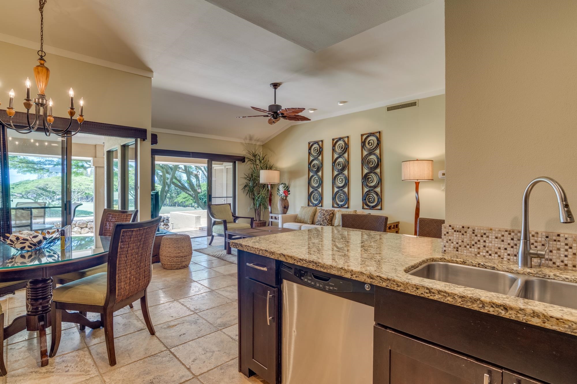 Lahaina, Hawaii, 96761, United States, 2 Bedrooms Bedrooms, ,2 BathroomsBathrooms,Residential,For Sale,2003165