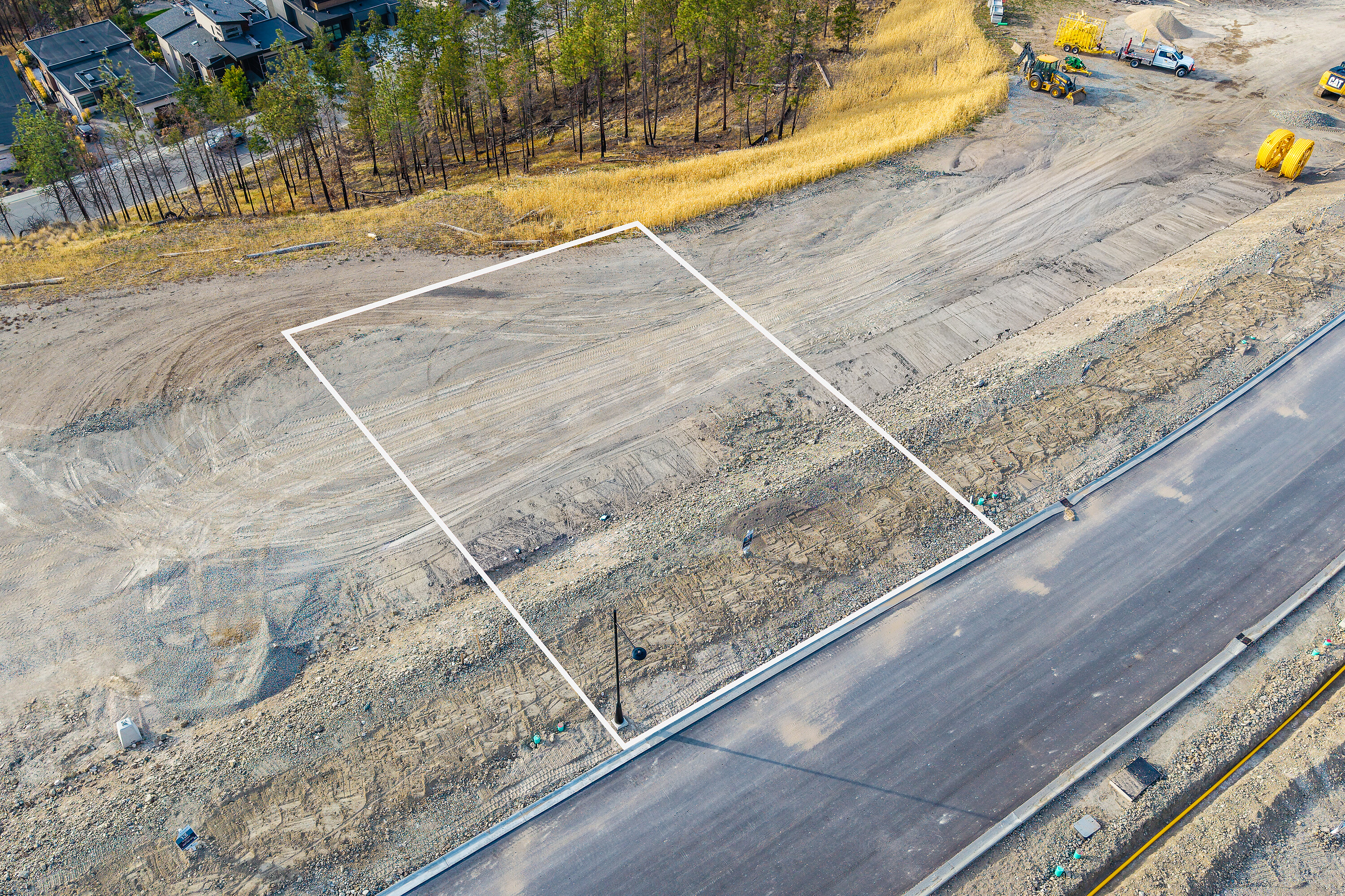  Premier Lakeview Lot - 物件實景