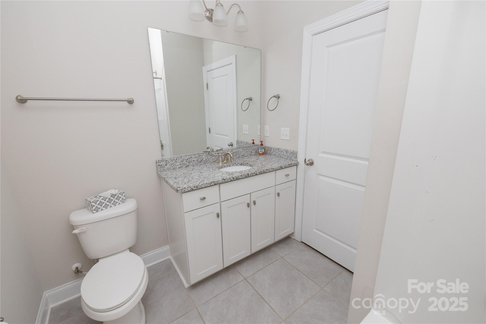 Mooresville, North Carolina, 28117, United States, 4 Bedrooms Bedrooms, ,3 BathroomsBathrooms,Residential,For Sale,1897276