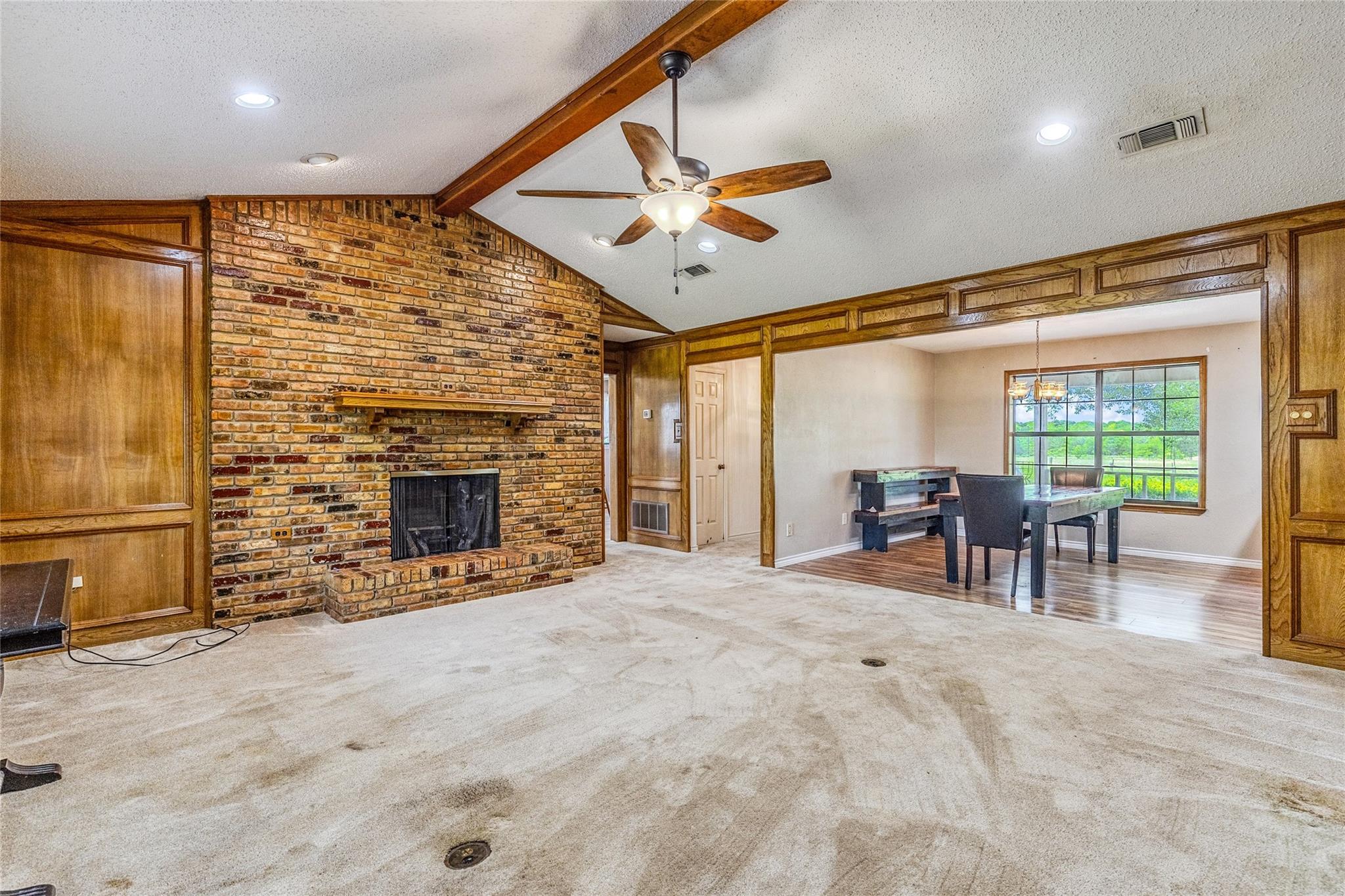 Campbell, Texas, 75442, United States, 3 Bedrooms Bedrooms, ,2 BathroomsBathrooms,Residential,For Sale,1854450