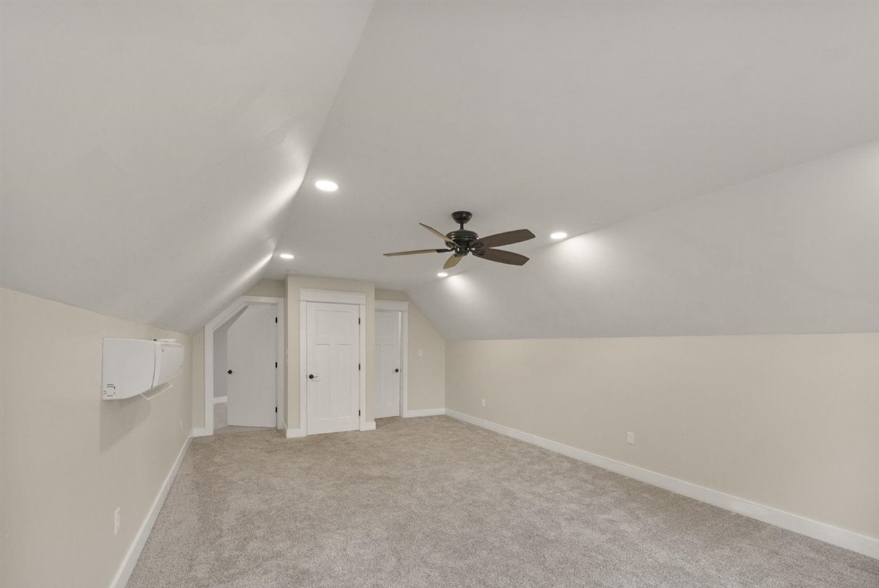 Smiths Grove, Kentucky, 42171, United States, 4 Bedrooms Bedrooms, ,3 BathroomsBathrooms,Residential,For Sale,1901805
