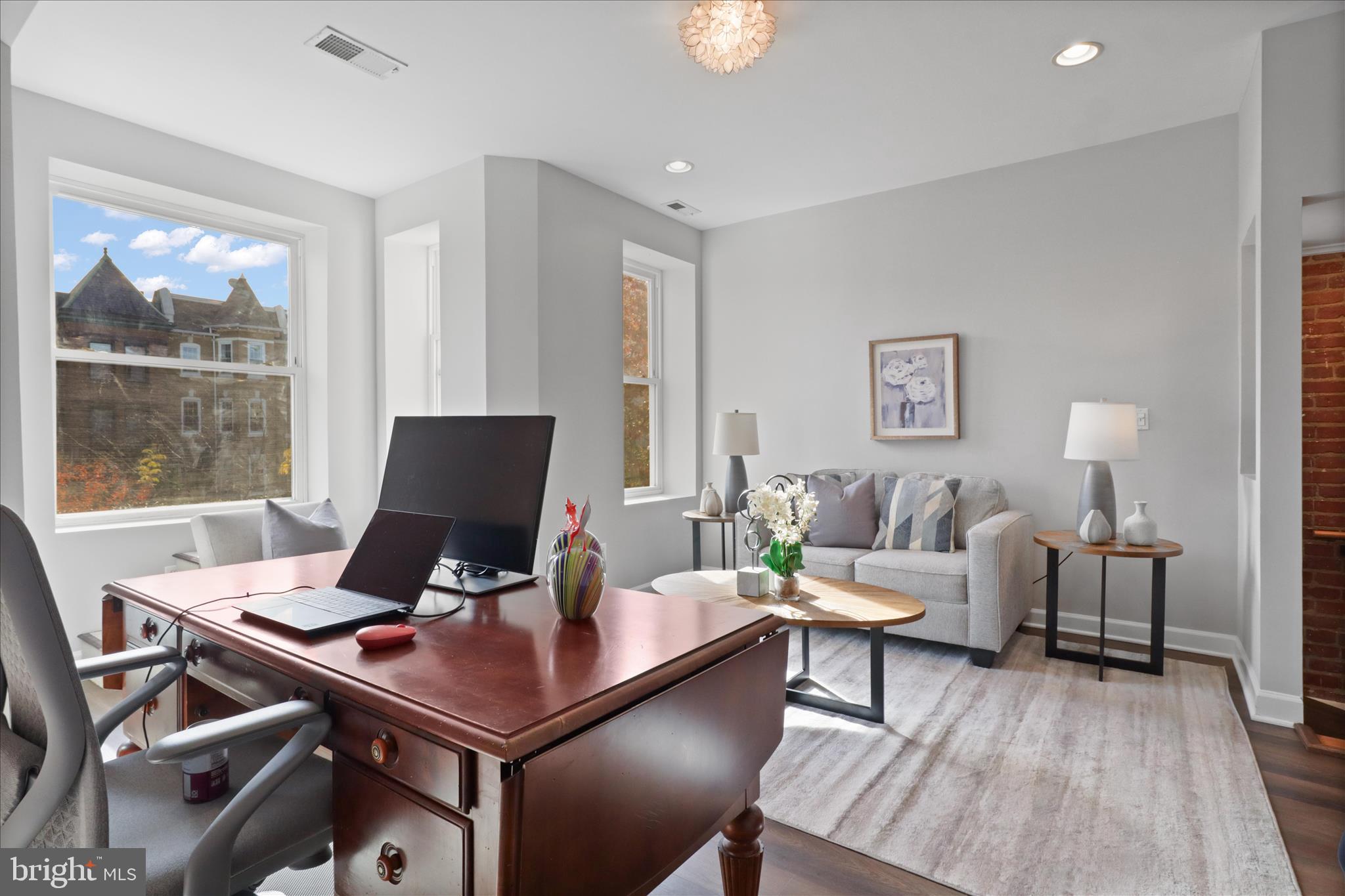 Washington, District of Columbia, 20009, United States, 4 Bedrooms Bedrooms, ,4 BathroomsBathrooms,Residential,For Sale,1986084