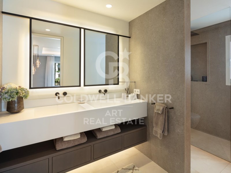 Marbella, Andalusia, ES, 6 Bedrooms Bedrooms, ,Residential,For Sale,1777426
