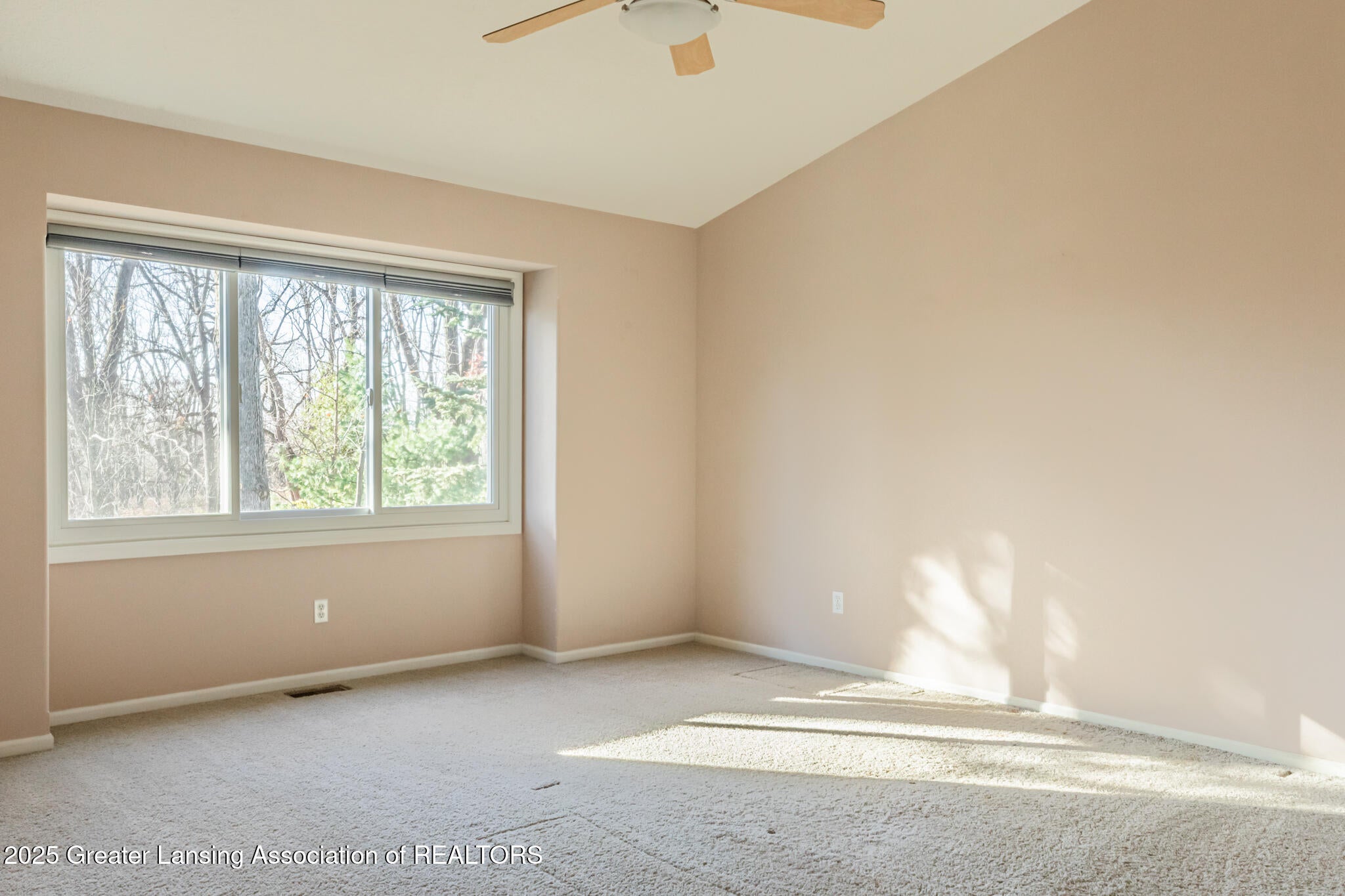 East Lansing, Michigan, 48823, United States, 5 Bedrooms Bedrooms, ,3 BathroomsBathrooms,Residential,For Sale,1991518