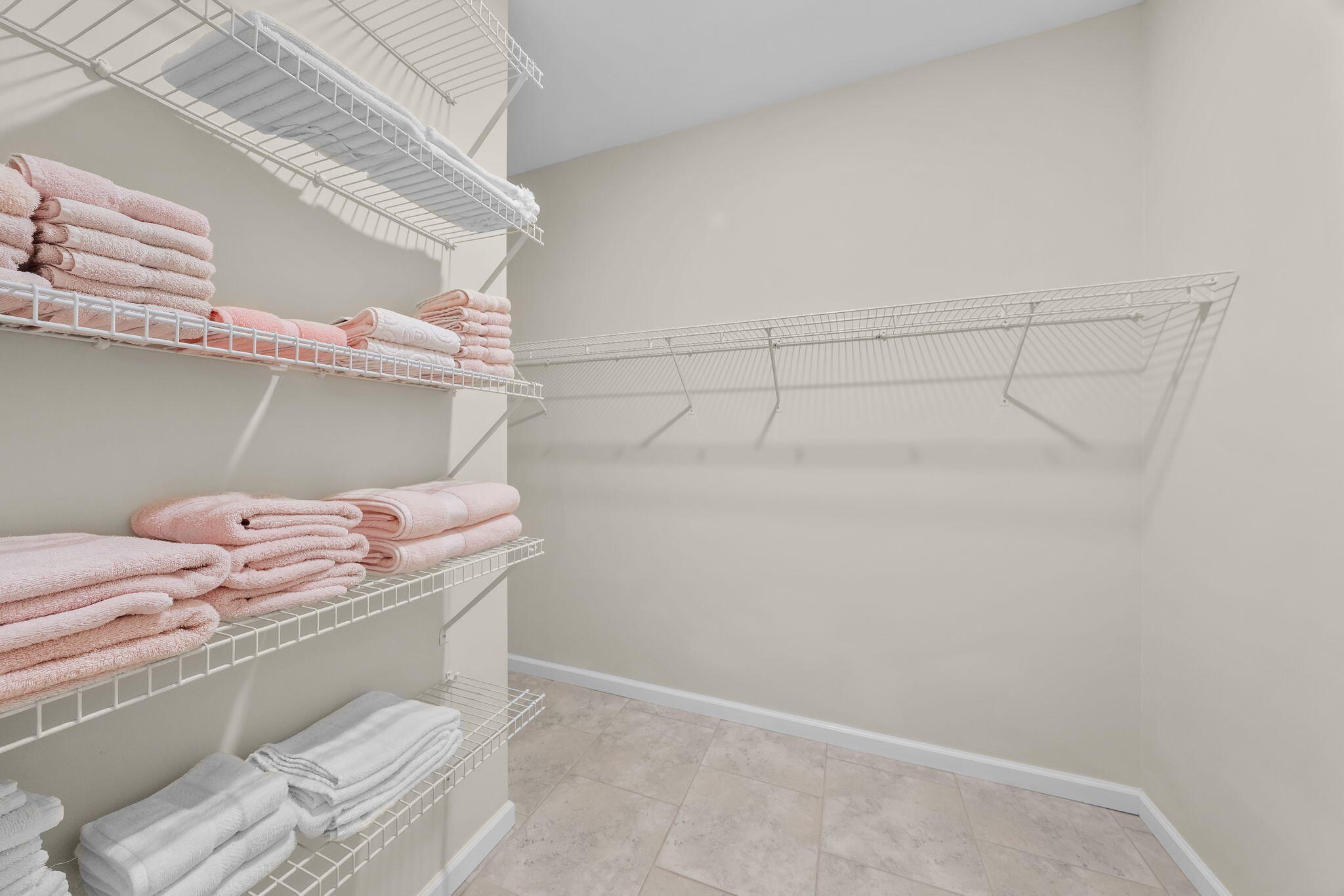 Youngstown, Florida, 32466, United States, 6 Bedrooms Bedrooms, ,6 BathroomsBathrooms,Residential,For Sale,1981831