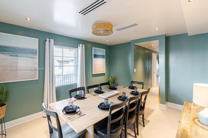 Miami Beach, Florida, 33139, United States, 5 Bedrooms Bedrooms, ,5 BathroomsBathrooms,Residential,For Sale,1785571