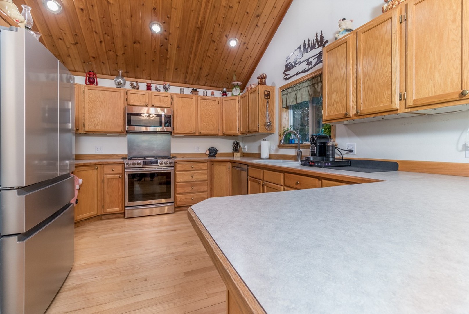 Moyie Springs, Idaho, 83845, United States, 4 Bedrooms Bedrooms, ,3 BathroomsBathrooms,Residential,For Sale,2033523