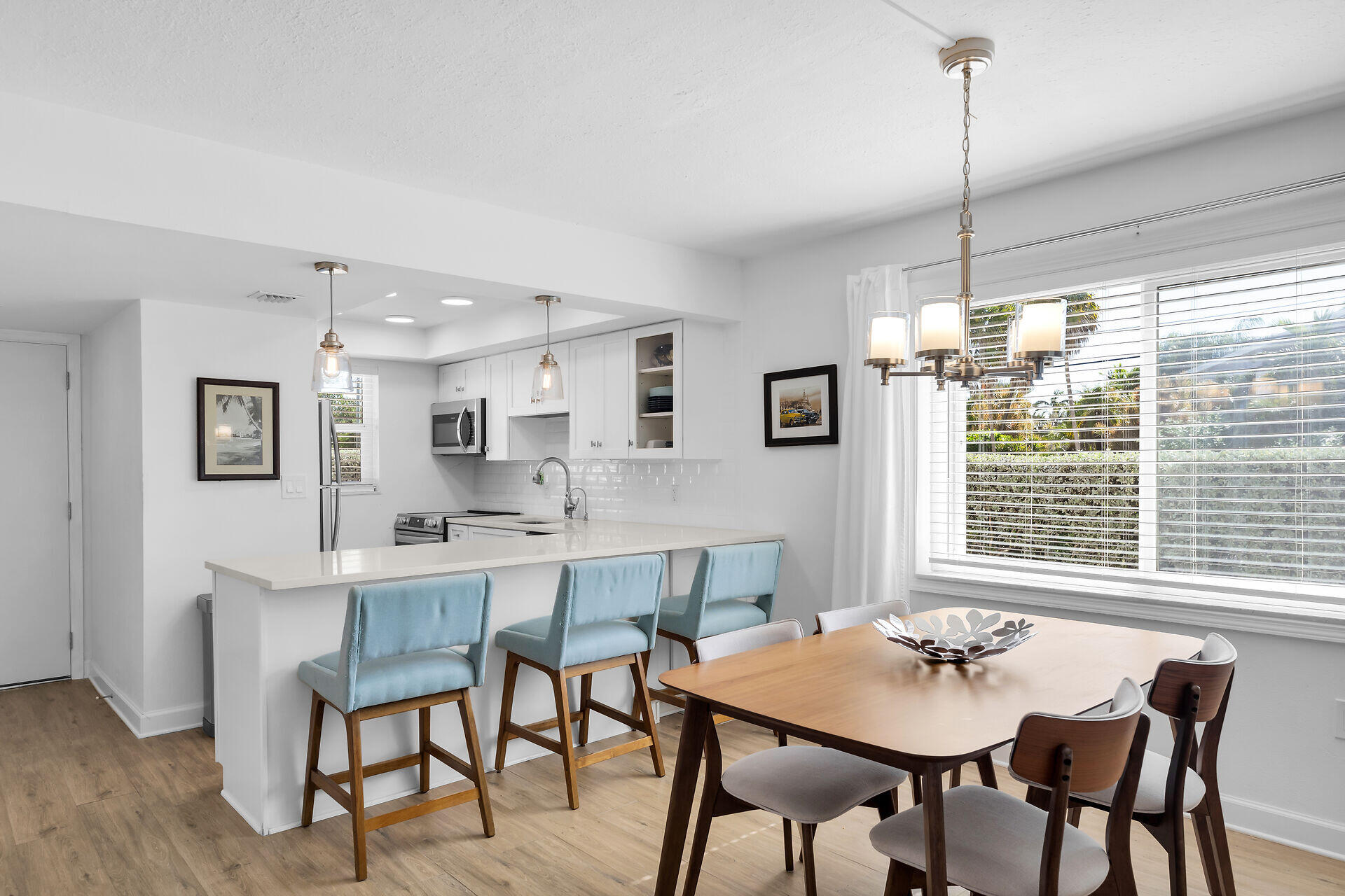 MARATHON, Florida, 33050, United States, 2 Bedrooms Bedrooms, ,2 BathroomsBathrooms,Residential,For Sale,1991254