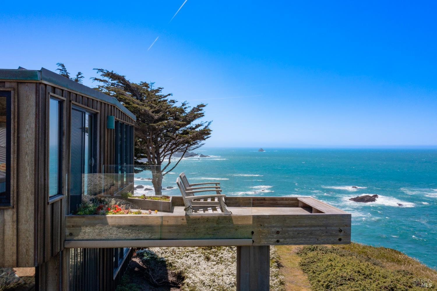 Elk, California, 95432, United States, 4 Bedrooms Bedrooms, ,4 BathroomsBathrooms,Residential,For Sale,1993215