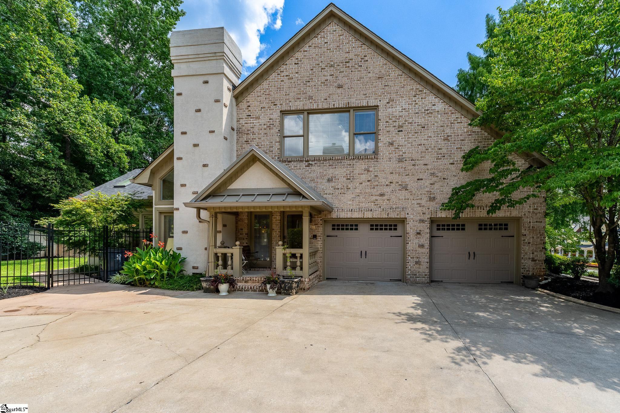Greer, South Carolina, 29650, United States, 4 Bedrooms Bedrooms, ,5 BathroomsBathrooms,Residential,For Sale,1895825