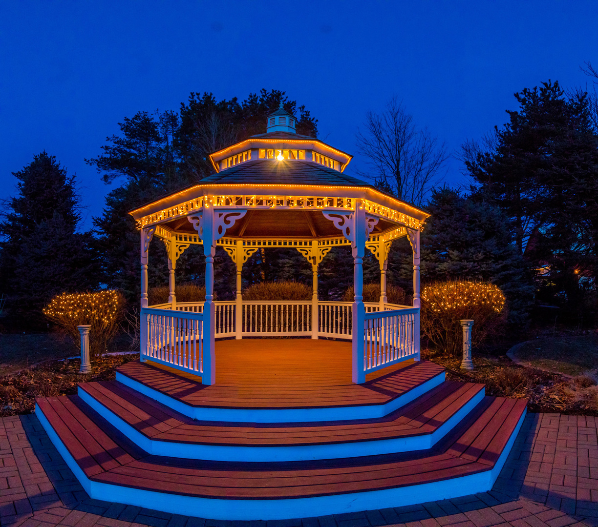 Sycamore, Illinois, 60178, United States, 4 Bedrooms Bedrooms, ,5 BathroomsBathrooms,Residential,For Sale,2001773