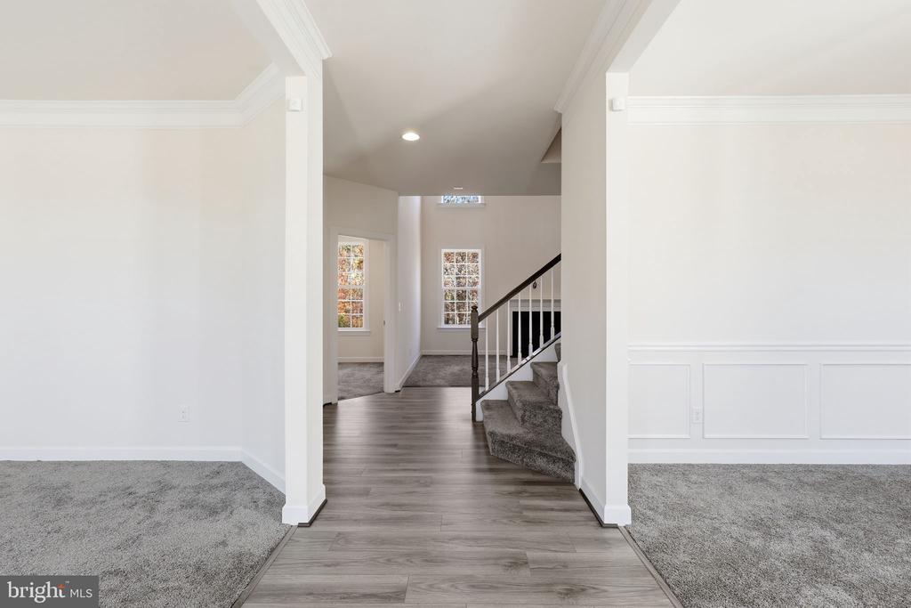 Fredericksburg, Virginia, 22405, United States, 5 Bedrooms Bedrooms, ,3 BathroomsBathrooms,Residential,For Sale,1987075