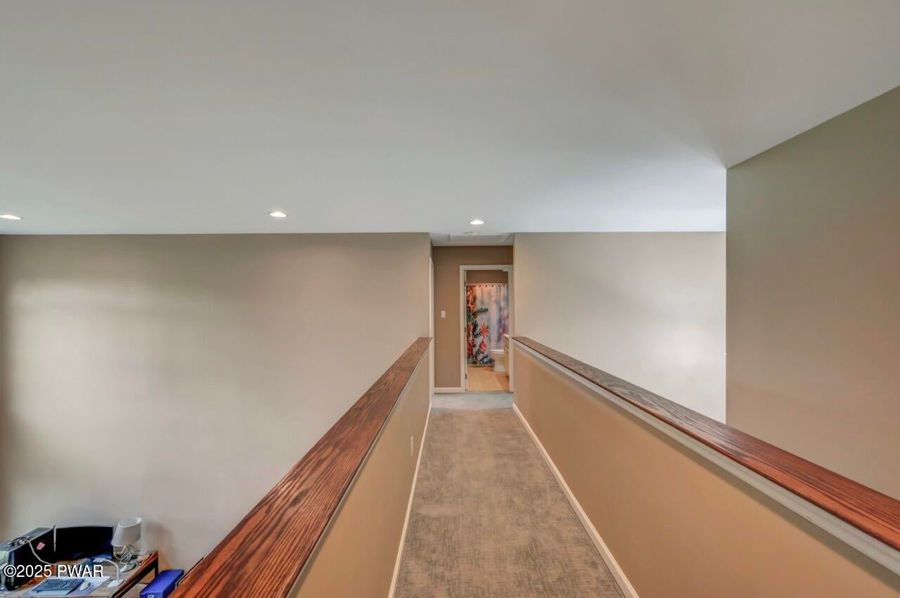 Honesdale, Pennsylvania, 18431, United States, 5 Bedrooms Bedrooms, ,4 BathroomsBathrooms,Residential,For Sale,1973688