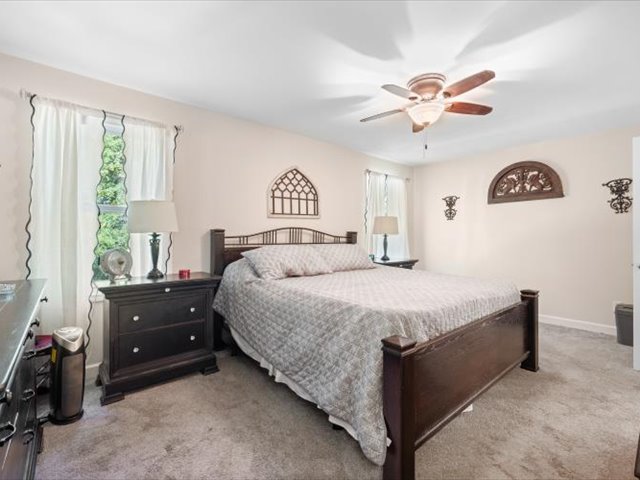 Fort Mill, South Carolina, 29708, United States, 4 Bedrooms Bedrooms, ,3 BathroomsBathrooms,Residential,For Sale,1977828