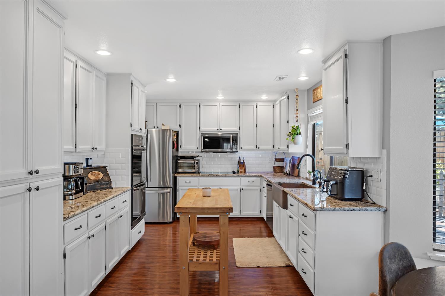 Cameron Park, California, 95682, United States, 4 Bedrooms Bedrooms, ,3 BathroomsBathrooms,Residential,For Sale,1942524