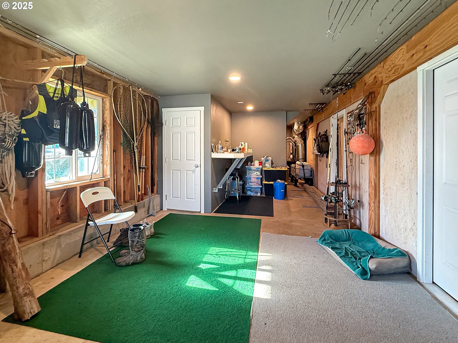 Brookings, Oregon, 97415, United States, 3 Bedrooms Bedrooms, ,2 BathroomsBathrooms,Residential,For Sale,1978372