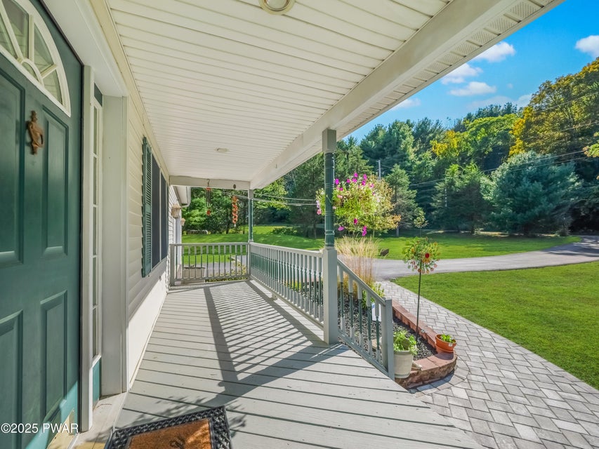 Milford, Pennsylvania, 18337, United States, 3 Bedrooms Bedrooms, ,3 BathroomsBathrooms,Residential,For Sale,1981276