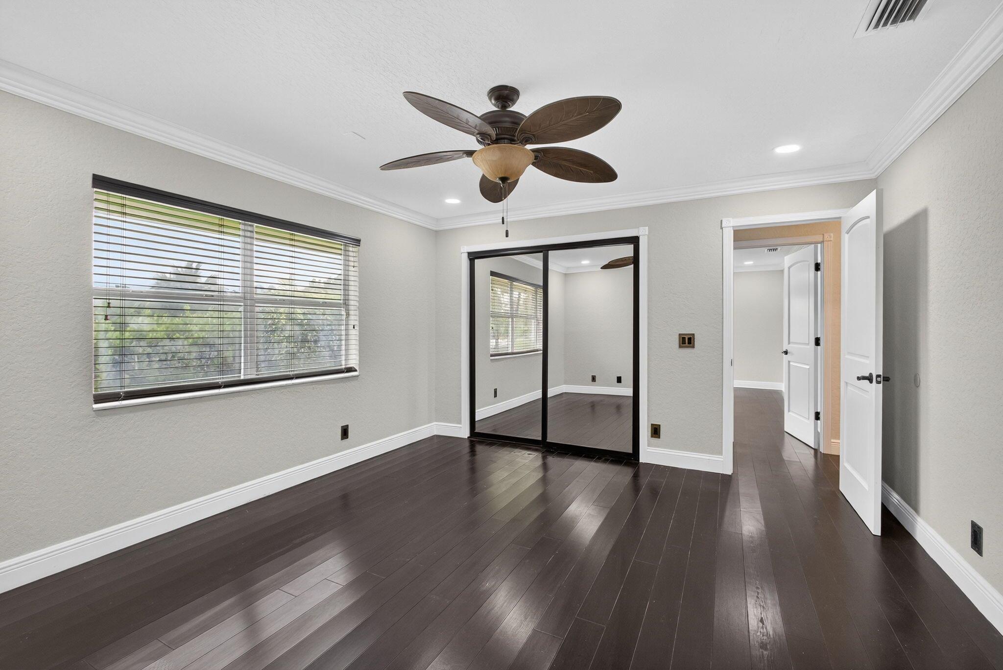 Wellington, Florida, 33414, United States, 5 Bedrooms Bedrooms, ,4 BathroomsBathrooms,Residential,For Sale,1978857