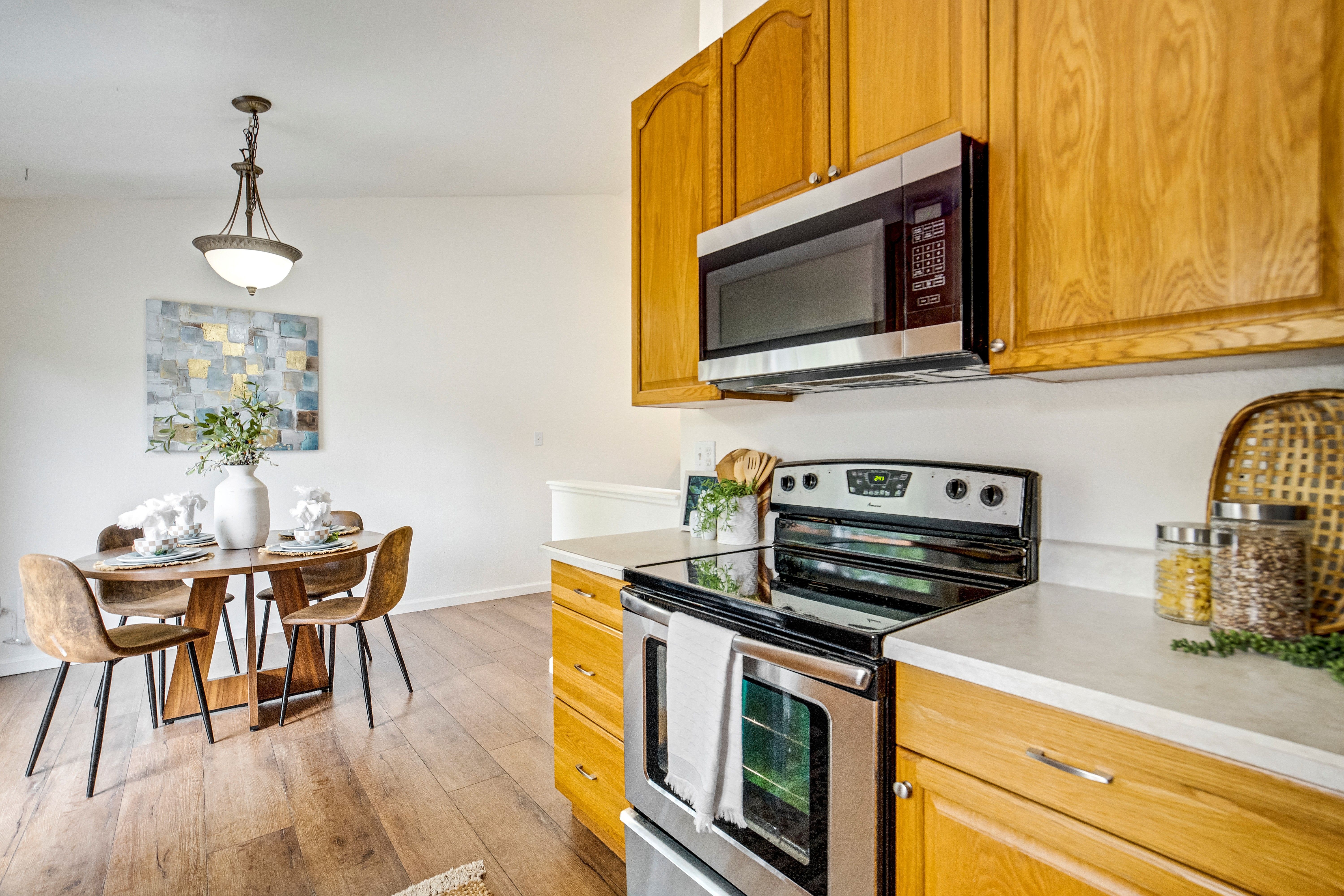  Unique Property in the Unbeatable Location in the Heart of Patty Jewett - 物件實景
