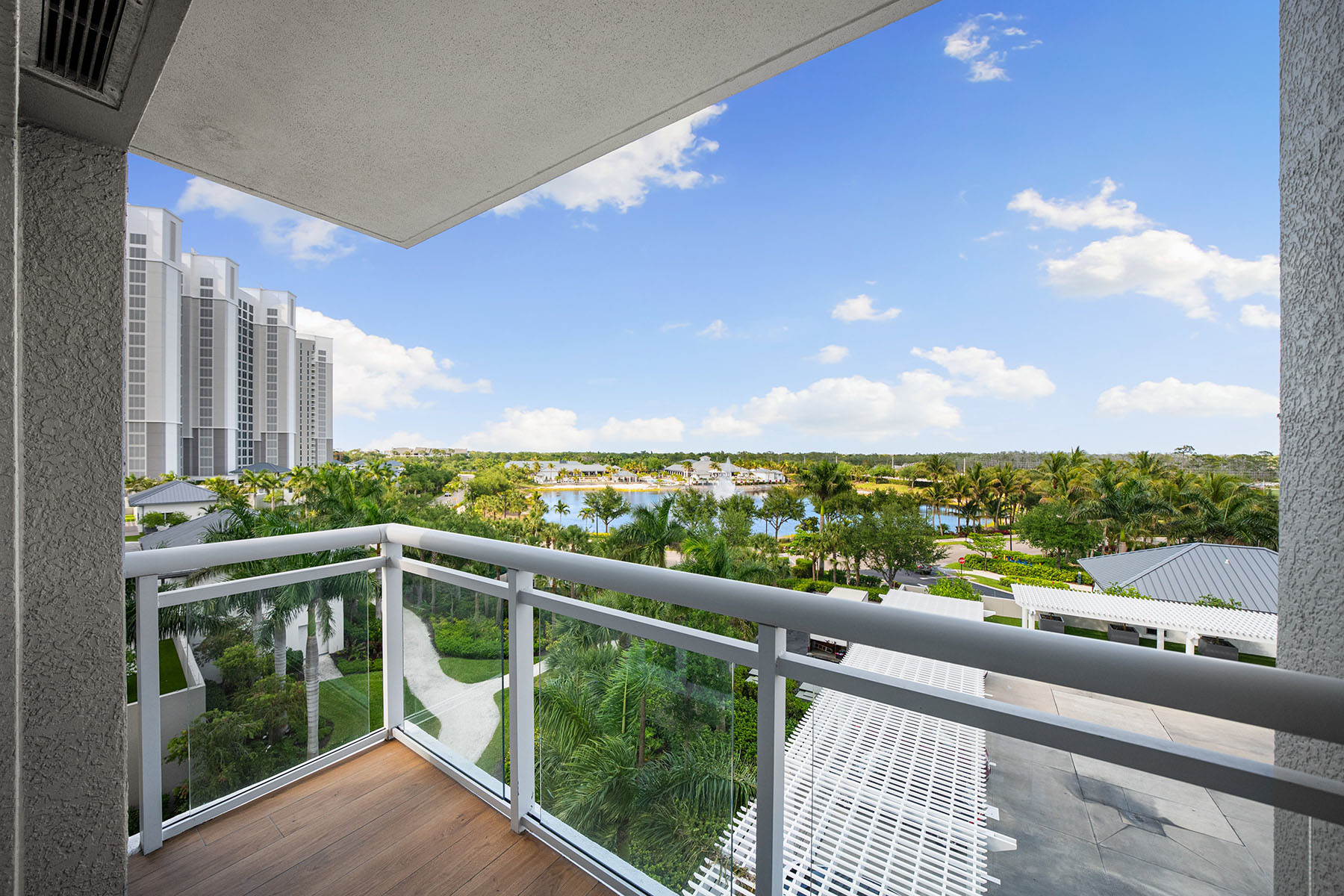  KALEA BAY - TOWER 100 - 物件實景