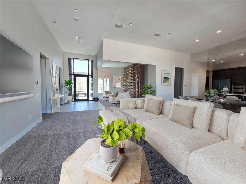 Las Vegas, Nevada, 89135, United States, 4 Bedrooms Bedrooms, ,4 BathroomsBathrooms,Residential,For Sale,1943877