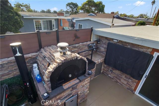 Long Beach, California, 90815, United States, 3 Bedrooms Bedrooms, ,3 BathroomsBathrooms,Residential,For Sale,1987731