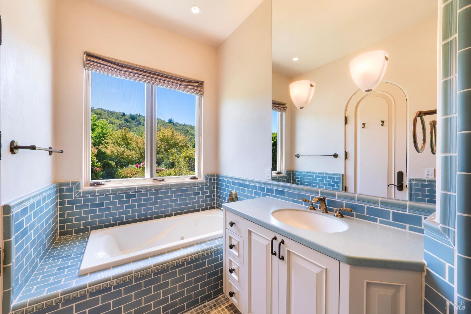 Napa, California, 94558, United States, 5 Bedrooms Bedrooms, ,8 BathroomsBathrooms,Residential,For Sale,1862462